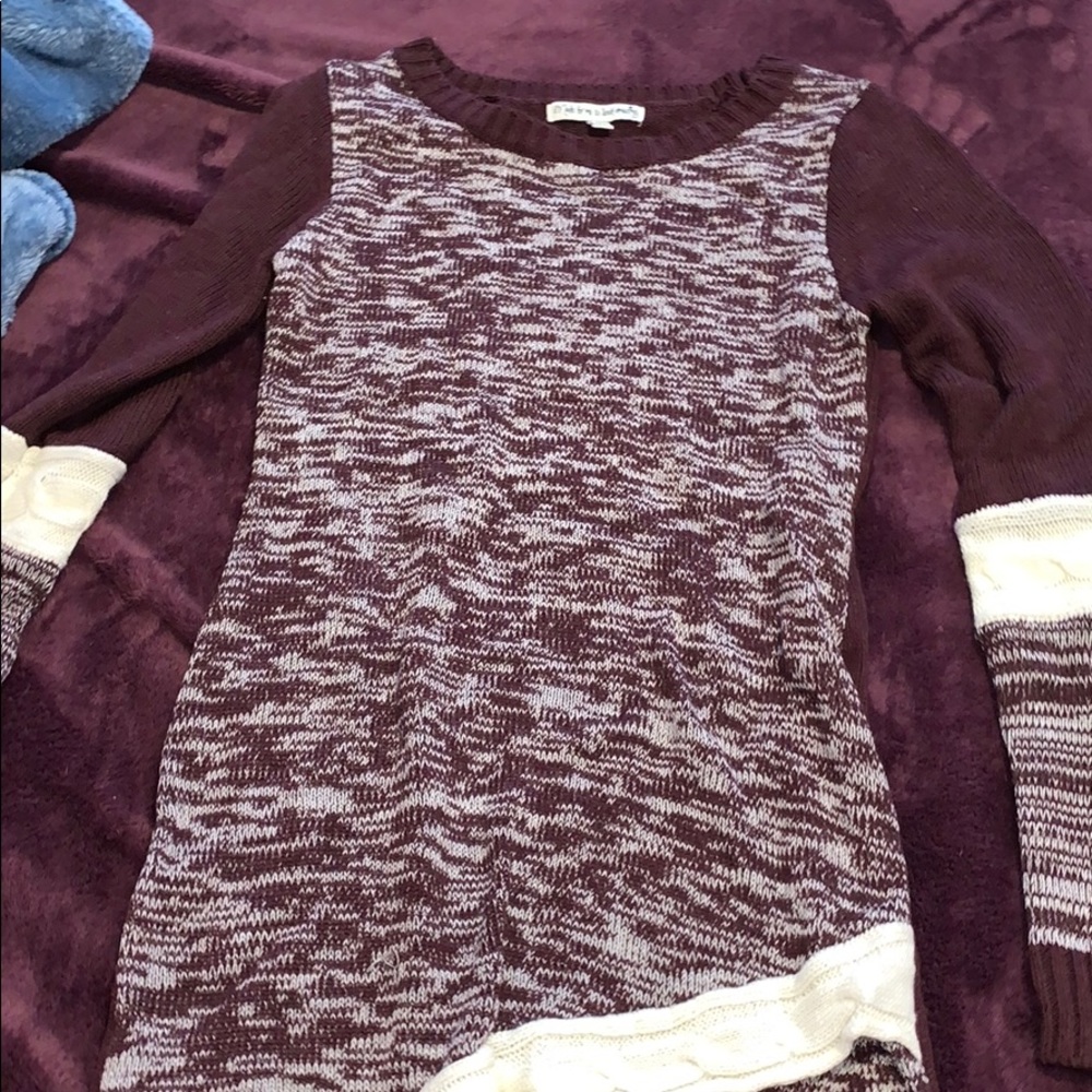 Maroon tight long sleeve dress